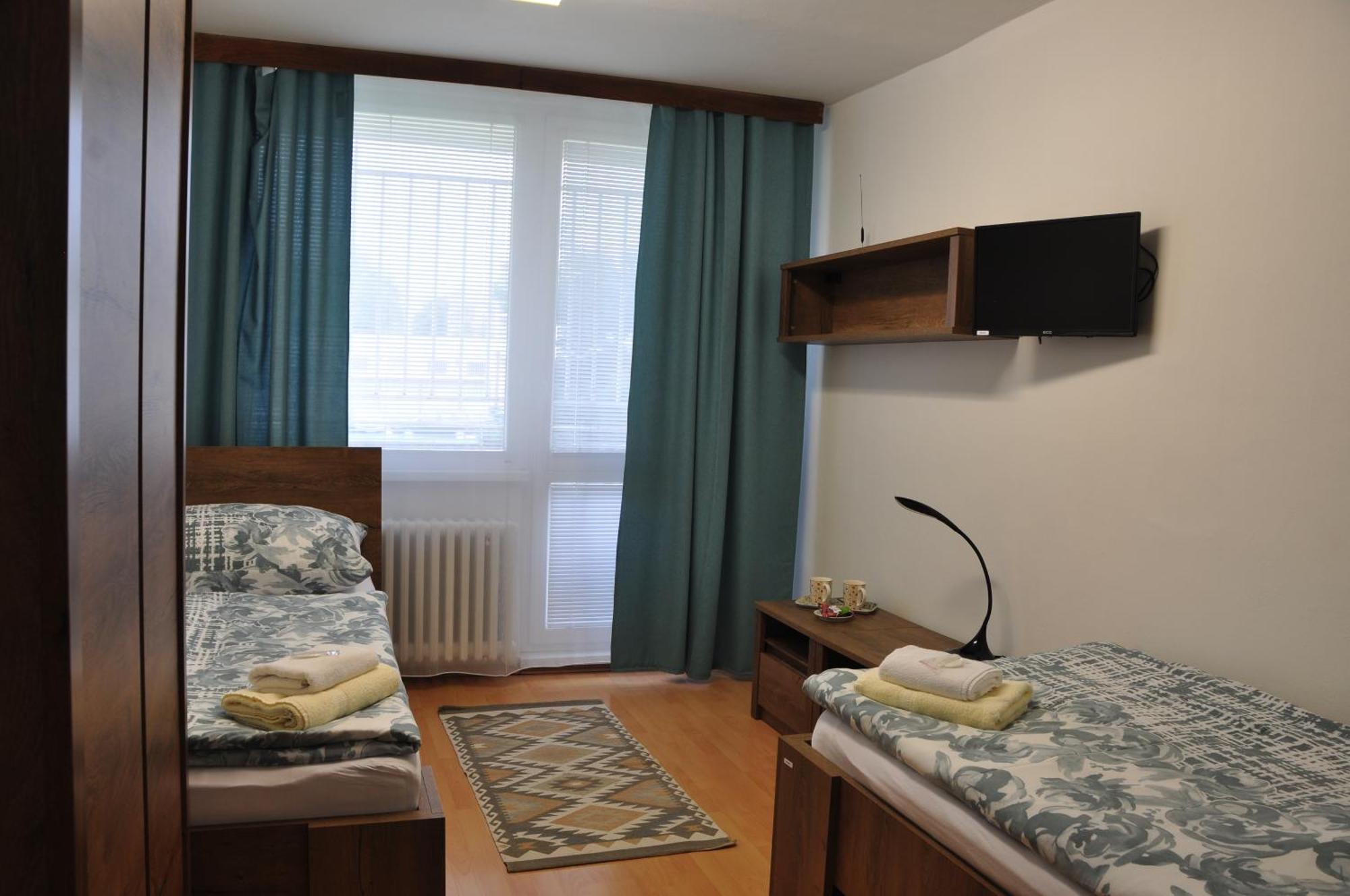 Skolsky Internat Medicka 2 Otel Kösice Dış mekan fotoğraf