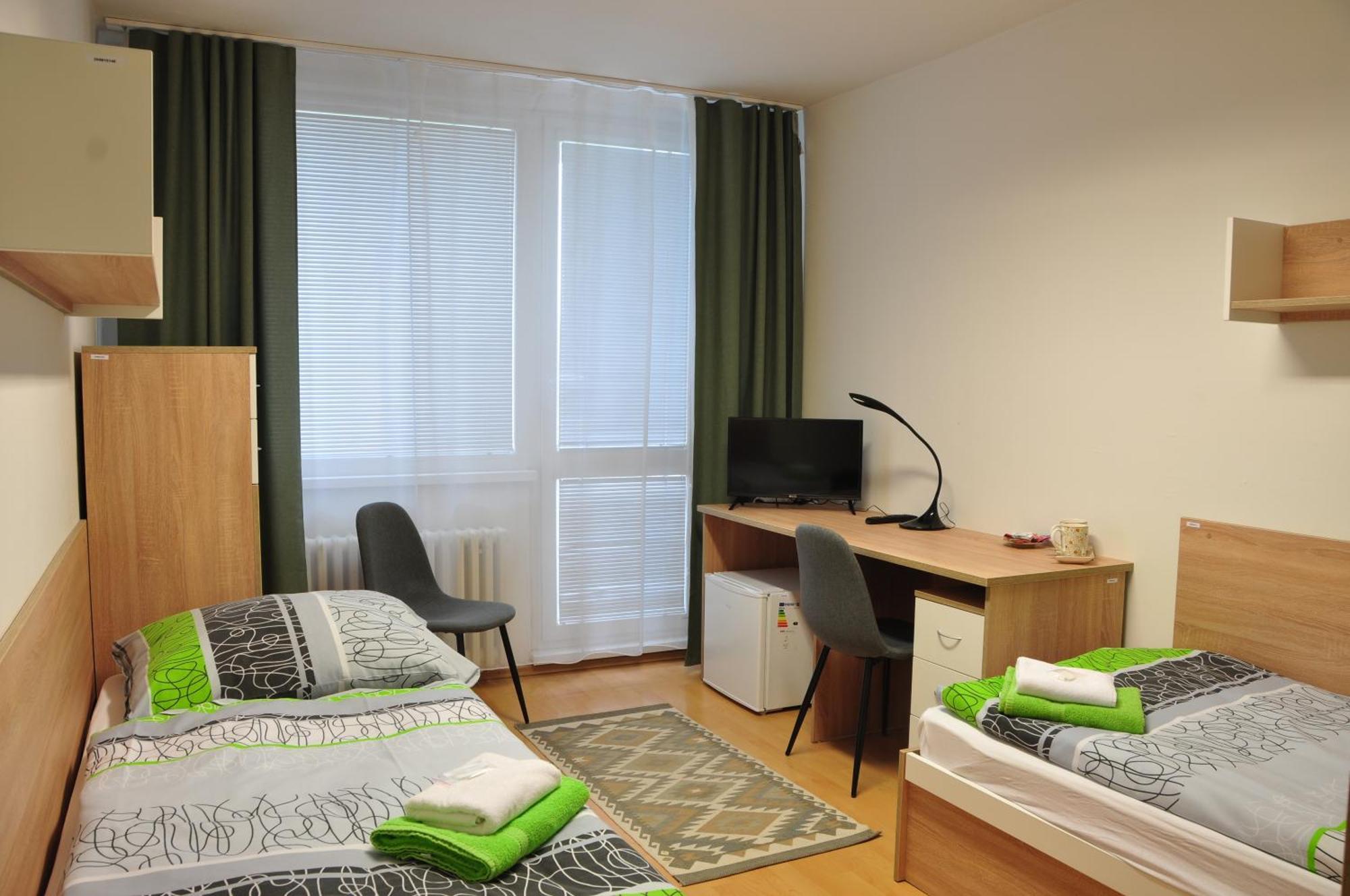 Skolsky Internat Medicka 2 Otel Kösice Dış mekan fotoğraf